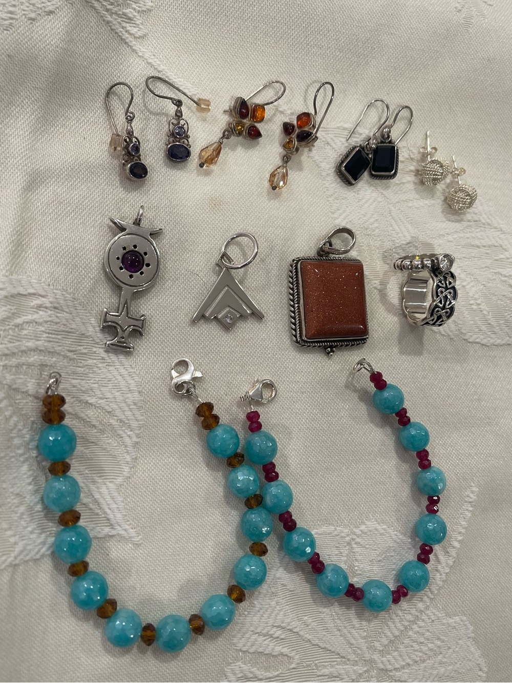 Lot of Sterling Silver: 4 pr. Earrings, 3 Pendants, 2 Rings, & 2 Brclt. (Clasps)